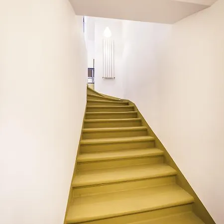 Central Gallery דירה *